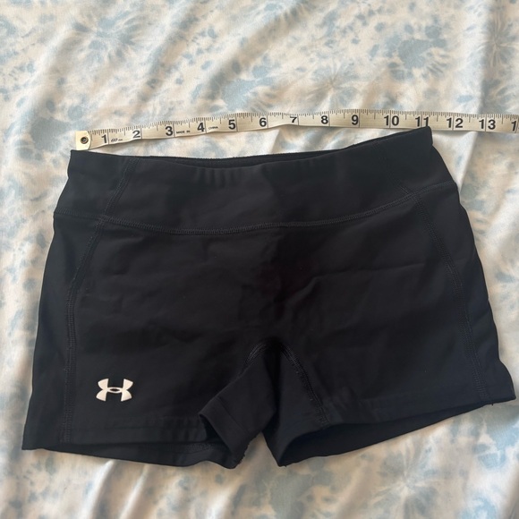 Under Armour Women’s Compression Shorts - Picture 4 of 4